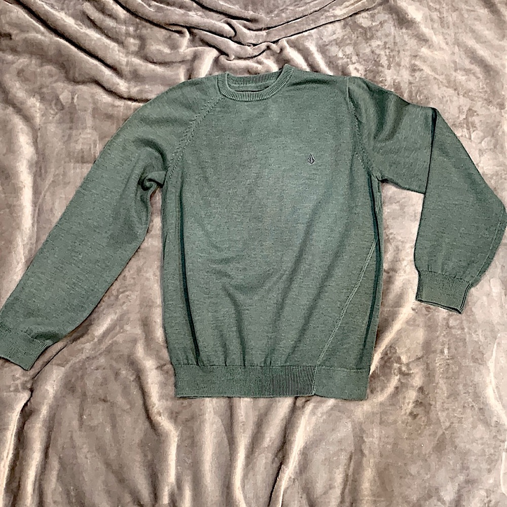 Volcom boys sweater